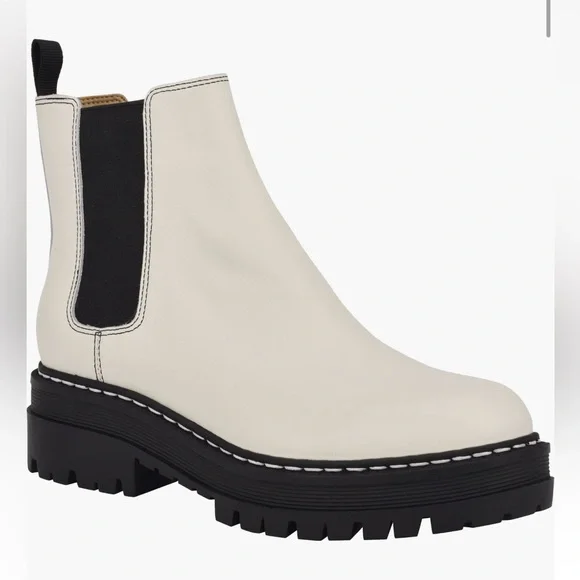 Marc Fisher LID Pauline Lug Sole Chelsea Boot Women CHIC CREAM LEATHER SZ 9 - Picture 1 of 14